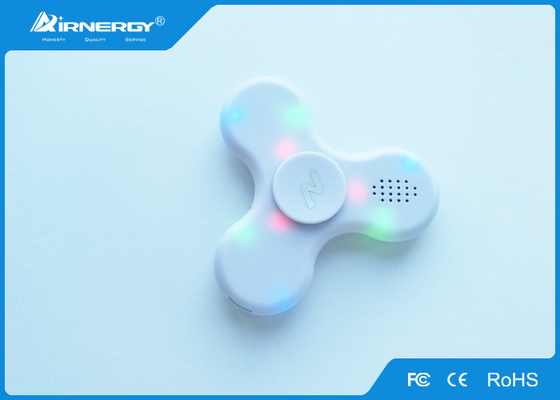 Bluetooth friemelt Spinner/Vinger friemelt Lichte Spinnerstuk speelgoed 5V/100mAH Input